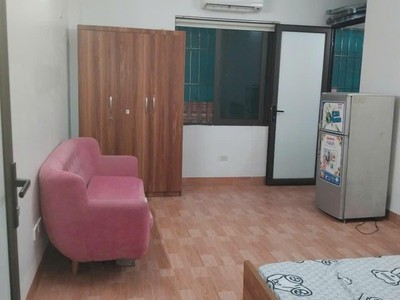 Ngõ 99 trung kính phòng 30m2 giá 5 triệu 0