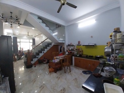 O1702 giảm 2.1tỷ nhà mặt tiền tân chánh hiệp 26 q12, shr, nở hậu, đ.9m, 3 tầng, 4.6x30m, 8.x 0