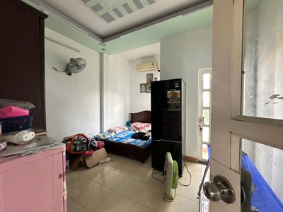 H1704 nhà vuông 3 tầng nguyễn văn quá q12, shr, hxh, 5.x tỷ 2