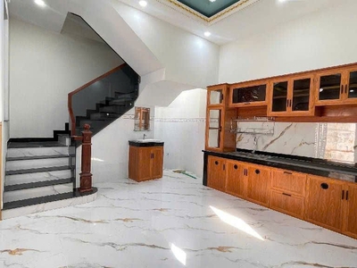 T1705 sát cầu sông chùa bình tân, shr, nở hậu, hxh, 3 tầng, 5.x tỷ 3