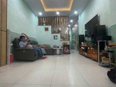 Bán nhà hẻm 555 âu cơ, bên hông bệnh viện tân phú - 64m2, 3 tầng, 4pn - giá 6.8 tỷ thương lượng 1