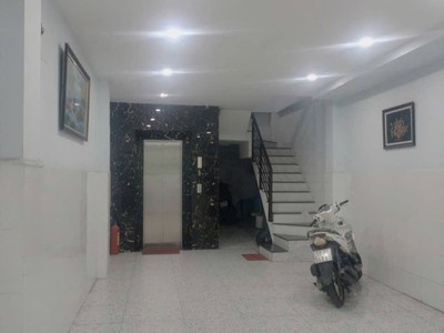 Giảm sốc 1 tỷ 9, gấp bán căn hộ dịch vụ, lê cơ, 4x20m, 6 tầng thang máy, 13 chd khép kín, dòng tiền 0