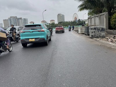 Bán căn C4 Mặt Phố Lạc Long Quân, 188m2 MT12m đất vuông, 138 tỷ 3