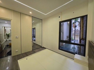 Trung tâm cầu giấy - nhà đẹp lộng lẫy - lô góc thoáng sáng - 4 tầng kiên cố 38/43m2- 4 tầng 3