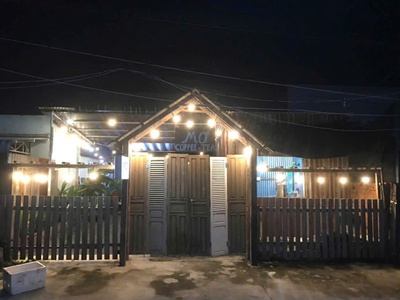 Cần sang nhượng lại quán cà phê đường nguyễn trãi  phía sau trường tôn thất tùng . 0