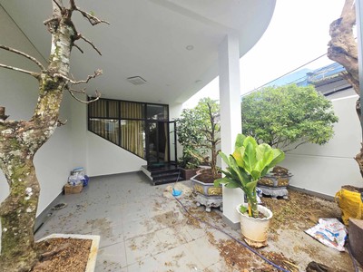 Lô góc 3 tầng 127m    him lam vip linh chiểu ngang 6.6m, hẻm xe tải,  chỉ 13.2 tỷ 0