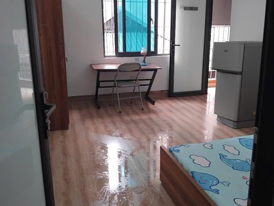 Ngõ 99 trung kính phòng 30m2 giá 5 triệu 2