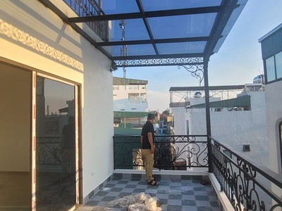 Bán nhà mặt ngõ thông- kinh doanh-ô tô đỗ cửa phố trần qúy cáp 51m2 x 6 tầng 19.8 tỷ. 0