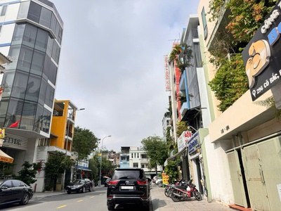 Bán nhà 2 tầng mặt tiền kd đường cô bắc, quận 1 - 11m 24m - sổ hồng vuông đẹp - giang 2