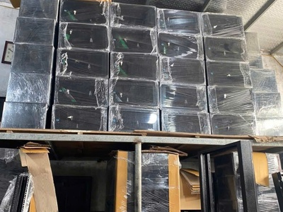 Tủ mạng tủ rack 19 inch 27U-D800 - HTT RACK - giá rẻ 4