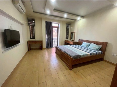 Nhà 96m 4 tầng văn cao, đang cho thuê 30 tr/m, độc lập dân xây, giá 8.7 tỉ 1