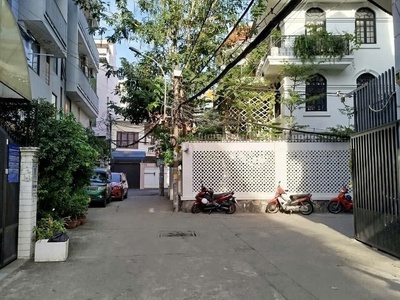 Bán nhà chính chủ - p17 nguyễn cửu vân - bình thạnh - mt 8m - 4 tầng btct hoàn công đủ - siêu hiếm 1