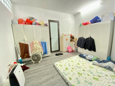 Bán nhà đê la thành, đống đa   5 tầng đẹp, full nội thất   giá đẹp 2