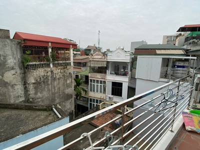 Bán nhà đê la thành, đống đa   5 tầng đẹp, full nội thất   giá đẹp 3