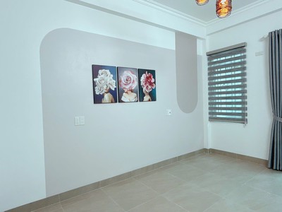 Bán nhà 3 tầng ngõ phố Bảo Tháp, ph Hải Tân, TP HD, 54m2, 3 ngủ, 3vs, ngõ thẳng, 2.x tỷ 7