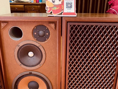 Bán sale loa nghe nhạc cho Ae 9