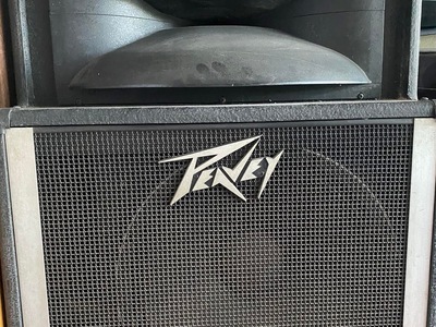 Bán sale loa nghe nhạc cho Ae 13