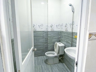 Chính chủ bán nhà đường 3/2 quận 10 - 29m2 - 3m x 9,5m giá 5,65 tỷ 0