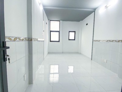 Chính chủ bán nhà đường 3/2 quận 10 - 29m2 - 3m x 9,5m giá 5,65 tỷ 1