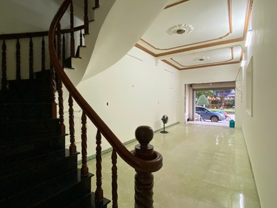 Cho thuê nhà nguyên căn mặt tiền đường Đồng Khởi TP Biên Hòa - Đồng Nai 3