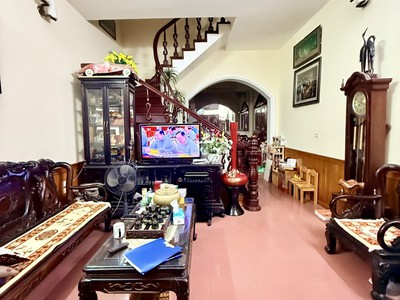 Bán nhà ngõ Quỳnh- Bạch Mai-69m2-Lô Góc-Gần Phố- 5 Tầng-Ở Ngay-Nhỉnh 9 tỷ 2