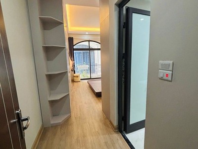 Bán Nhà Nguyễn Văn Cừ, Long Biên 5T, 33m2 GIÁ 8,3 TỶ Ô TÔ ĐỖ CÁCH NHÀ 10M 3