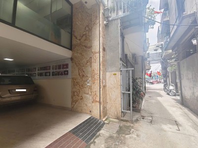 Bán nhà phố Trường Chinh, Đống Đa, dòng tiền 1.8 tỷ/năm 10 tầng 111m2 giá 38 tỷ 2