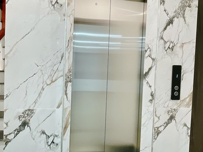 Bán 1Nhà Tặng 1Nhà Dt:75m2 x6Tầng Mt:4,5m Nở Hậu Thang Máy 10Ngủ 2ÔTô Tải Tránh KD DòngTiền GTTT 1