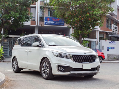 Sedona sản xuất 2016, màu trắng sang trọng đang tìm chủ nhân mới. 1