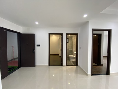 Chính chủ cần chuyển nhượng căn hộ Phú Đông Sky Garden  2 phòng ngủ 3