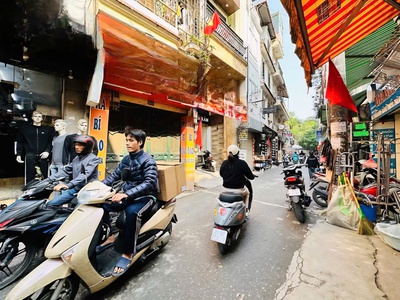Sở hữu ngay nhà siêu đẹp mặt phố yên hòa, cầu giấy 45m2 - chỉ 23 tỷ - kinh doanh sầm uất 0