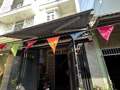 Nhà 3 tầng 53m2 hẻm nguyễn văn quá, tân thới hiệp q12. sổ hồng. giá 5.4 tỷ. 0