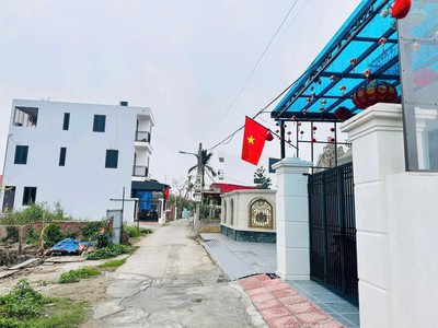 Lô góc 2 mặt tiền minh đức ngõ 5m 3m giá 1.x x tỷ hàng hiếm zalo 0567 222 555 2