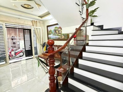 Hẻm 1 sẹc văn cao, tân phú, xe hơi đỗ cửa, 4x11m, 2 tầng mới ở ngay. giá chỉ 5.2 tỷ 3