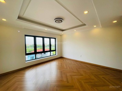 Chỉ 14,8 tỷ có nhà phố thạch bàn 88m2 mt 4,7m gara oto 7 chỗ 6 tầng thang máy rẻ nhất khu vực 4