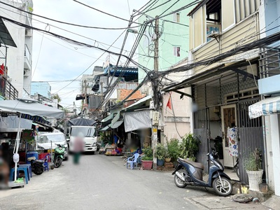 Căn góc 2 tầng hẻm xe tải đường dương bá trạc, p1q8. giá 4,44 tỷ tl 4