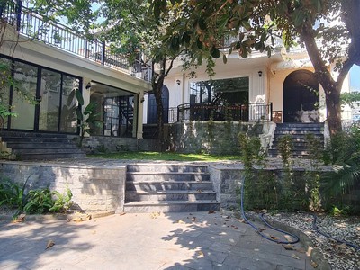 bán biệt thự trần bạch đằng , 300m2, 3 tầng, giá 70 tỷ, đang cho thuê 60tr. hđ 5năm 2