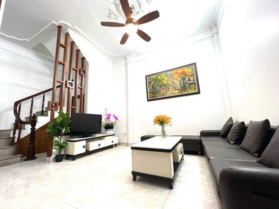 Nhà đẹp dân xây phố Thái Hà DT 46m 5 tầng 4 ngủ cần bán giá 11.5 tỷ 0