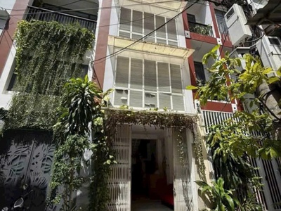 Bán nhà vị trí đắc địa 4 tầng đường bạch đằng- p. nha trang 2