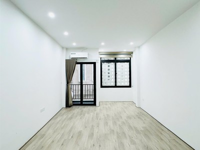 Bán nhà hồng tiến, trung tâm long biên, 48m , 11.2 tỷ 1