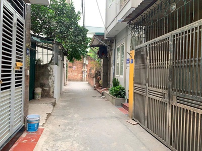 Bán nhà 3 tầng 60m tân phong, thụy phương,bắc từ liêm 0