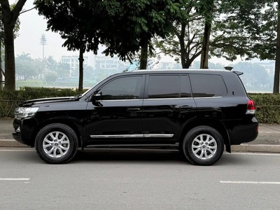 Bán Toyota Land Cruiser 4.6 V8 sản xuất 2020, lên 4 ghế MBS siêu VIP. 2