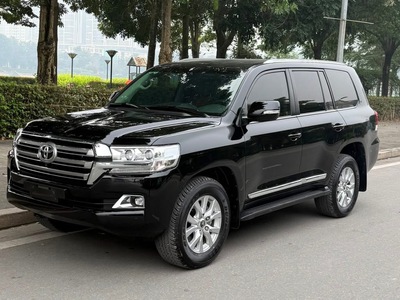 Bán Toyota Land Cruiser 4.6 V8 sản xuất 2020, lên 4 ghế MBS siêu VIP. 4