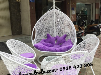 Xích đu kèm bàn ghế nhựa giả mây ban công 4