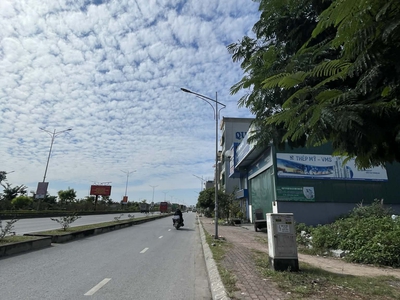 Bán nhà 4 tầng mặt đường Bùi Viện, gần Vinhomes marina, giá chỉ 6,95 tỷ 0