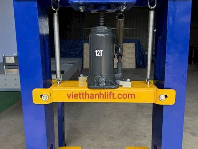 Máy Ép Thủy Lực Khung Đứng 12 Tấn 1