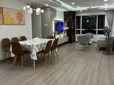 Cần bán CHCC Đất Phương Nam, 130m2, 3PN 1 P. làm việc, full nội thất 10