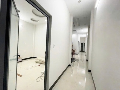 Bán Nhà 3 tầng đẹp Trung tâm Hoà Xuân - Chỉ 6.x tỷ 4