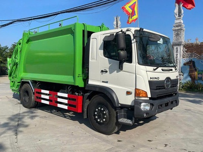 Xe cuốn ép rác 4