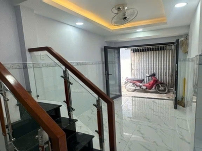 O1726 giảm 100tr nhà bùi thế mỹ tân bình, shr, vuông, 3 tầng, 2.x tỷ 2